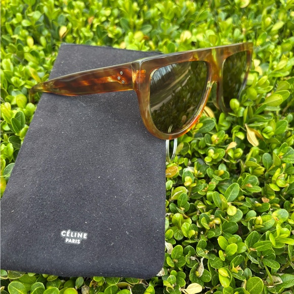 Celine Accessories - Women’s Celine Sunglasses with Pouch